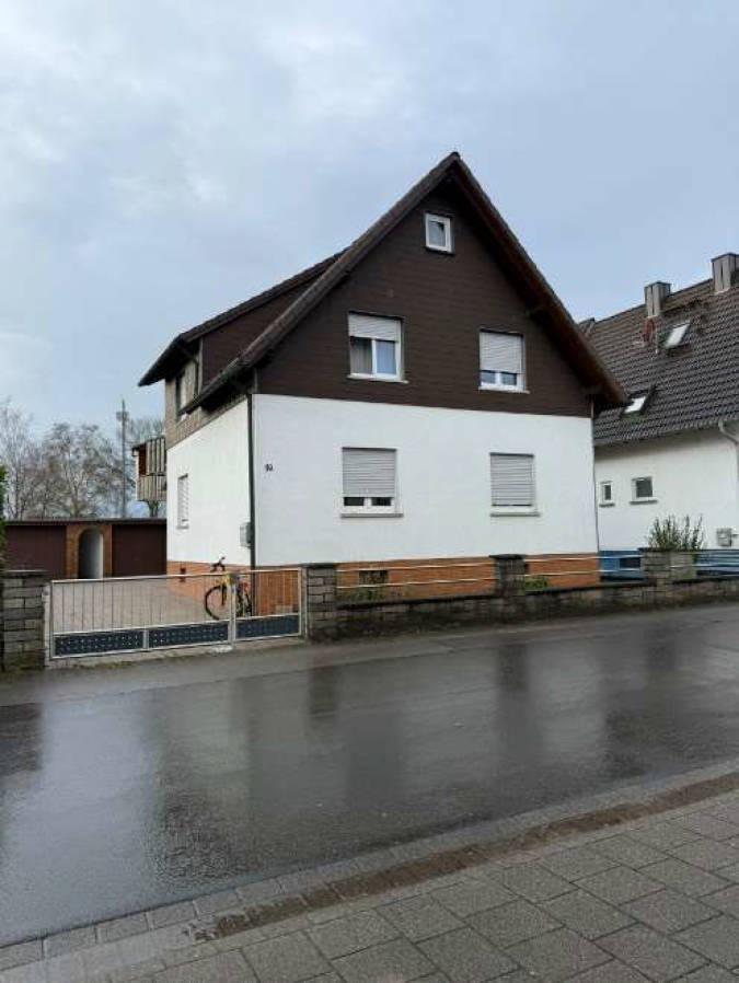 Waldstraße  16, 76776 Neuburg am Rhein