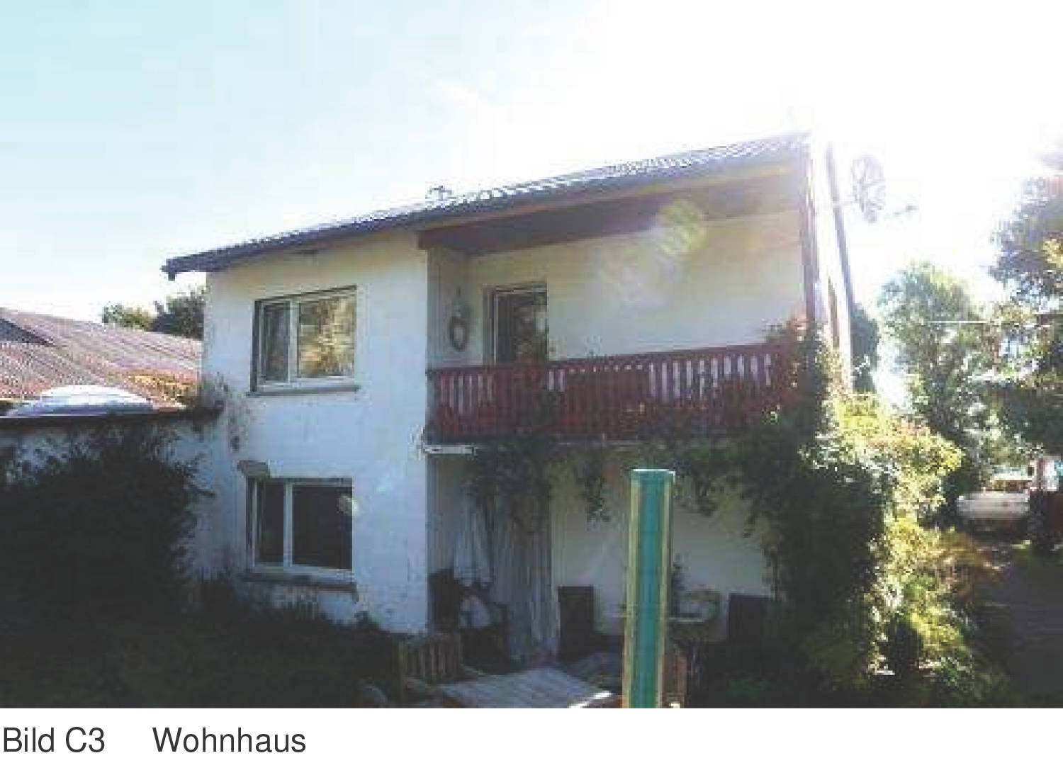 Landwirtschaftliche Hofstelle bebaut mit einem Wohnhaus mit Nebengebäude, einem Kuhstall, zwei Pferdeställen, einer Garage und einer "Ruine" (ehemaliger Schweinestall) sowie ein unbebautes Grundstück (bisher in Tannenhof  1, 00000 Kehlbach