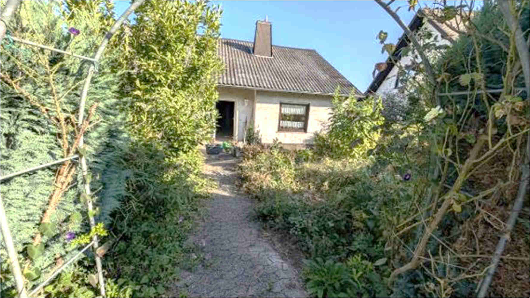 Einfamilienhaus in Vulkanstraße 7, 56659 Burgbrohl - Bild 2