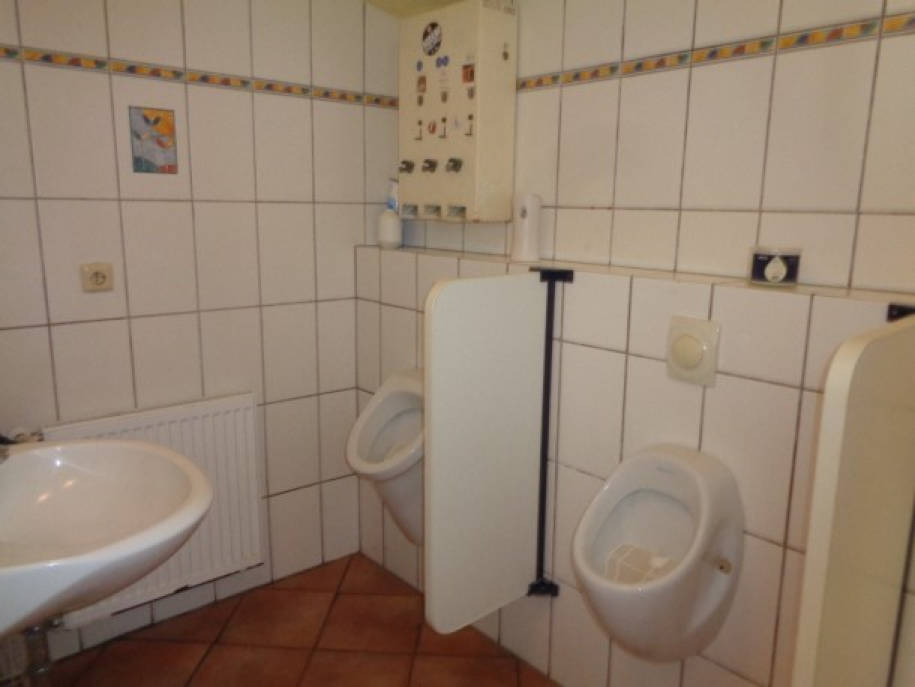 Teileigentum, Gebäude u.a., Teil einer ehemalige Gaststätte im Erdgeschoß in Arienheller  19, 56598 Rheinbrohl - Bild 2