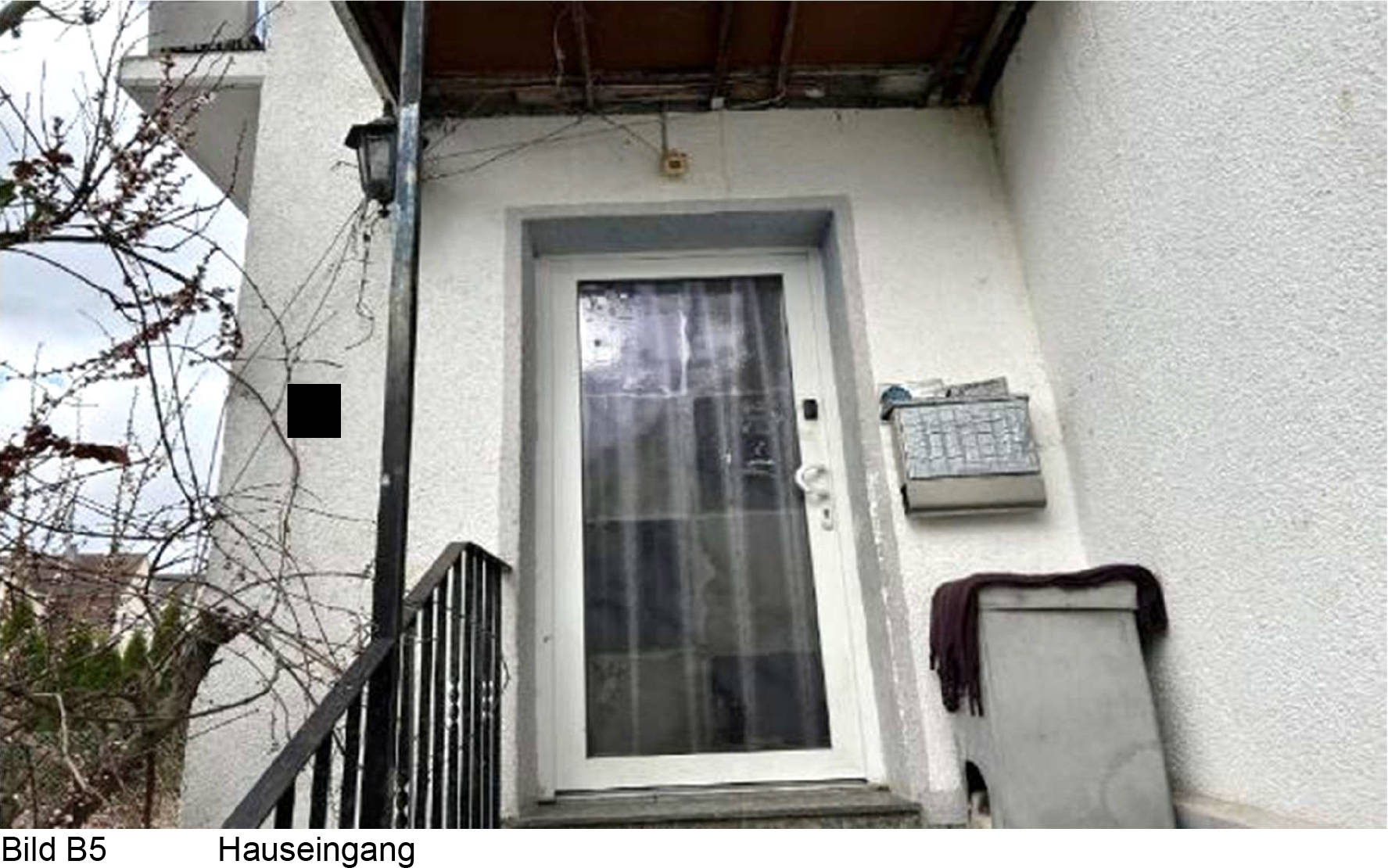 Wohn-/Geschäftshaus, Garage in Eppenröder Straße 8, 65558 Heistenbach