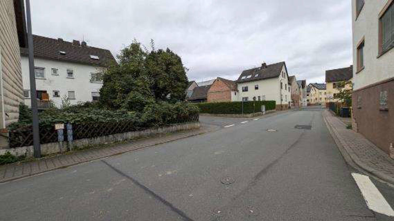 Zweifamilienhaus in Schulstraße 1a, 65558 Lohrheim - Bild 2