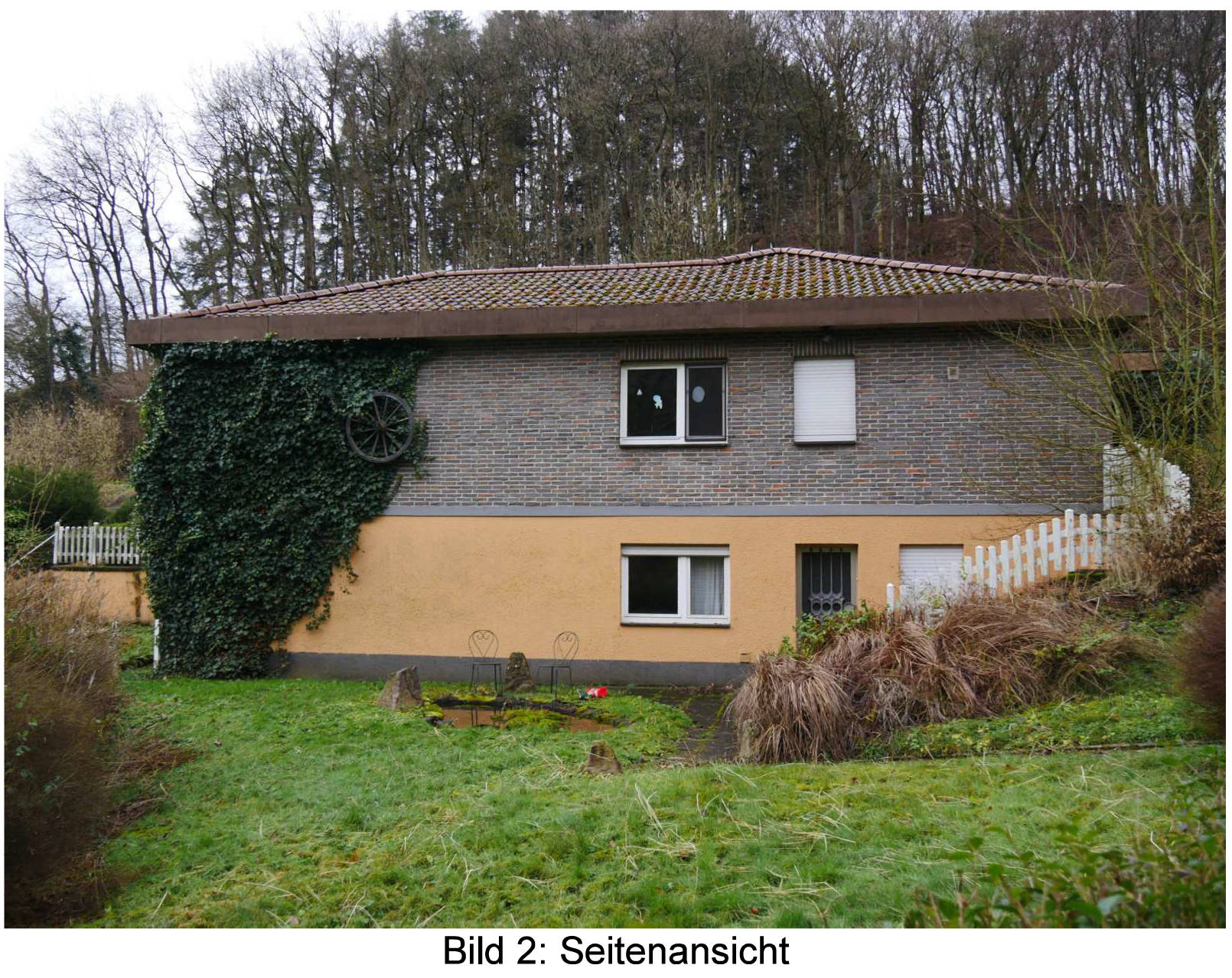 Einfamilienhaus, Garage, Carport in Im Brühl 7, 54516 Flußbach