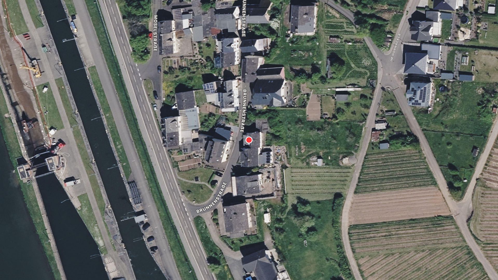 Einfamilienhaus in Brunnenstraße 10, 56814 Fankel
