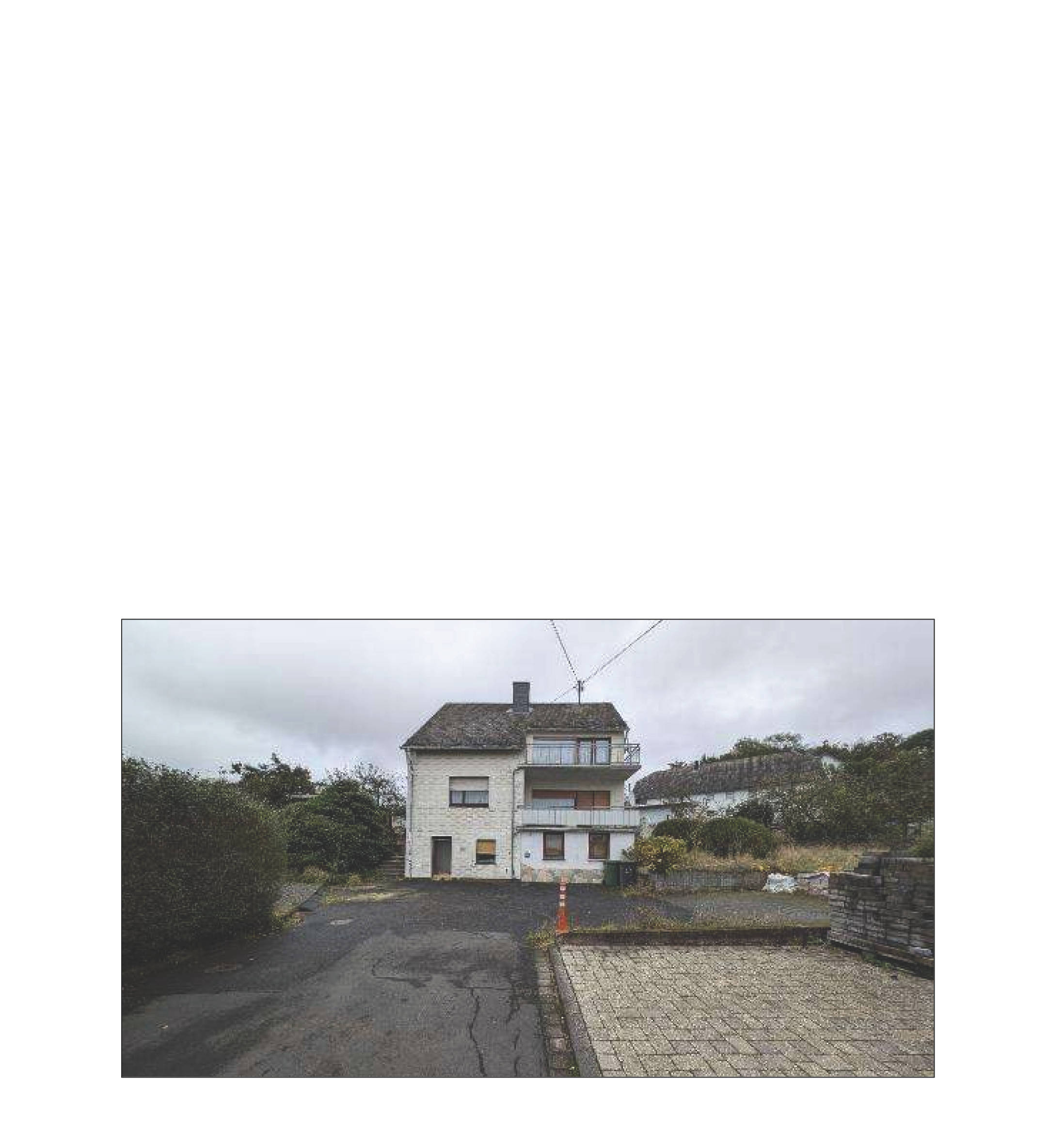 Wohnhaus in In den Buchen 4, 57629 Steinebach, Schmidthahn - Bild 2