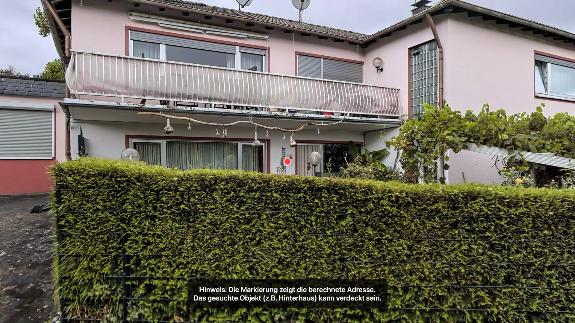 Mehrfamilienhaus mit eingeschossigem Anbau in Breslauer Straße 1, 57518 Betzdorf