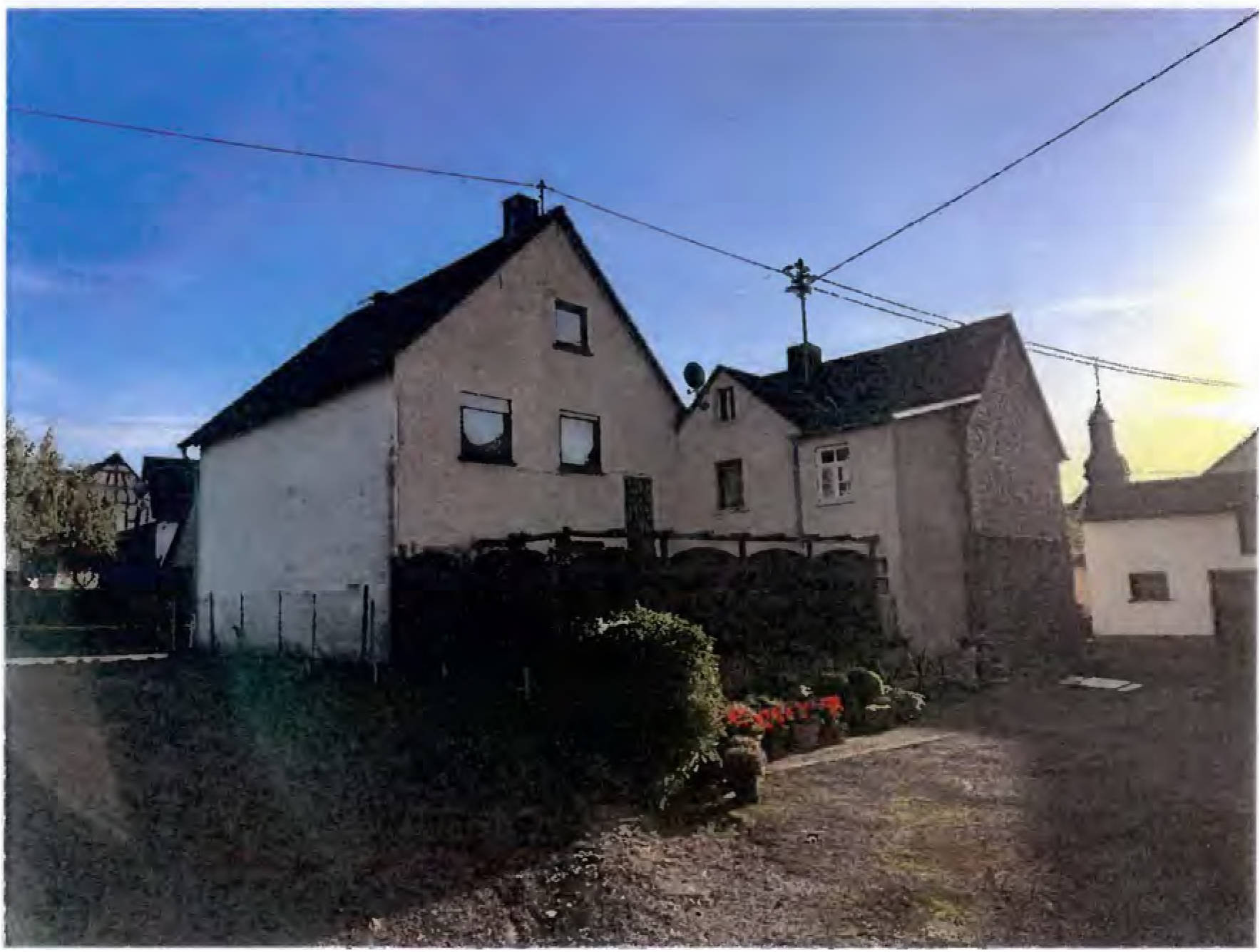 zwei, zweigeschossige, seitlich angebaute Wohnhäuser mit Garage in Gartenstraße 18 u.19, 56288 Lahr - Bild 5