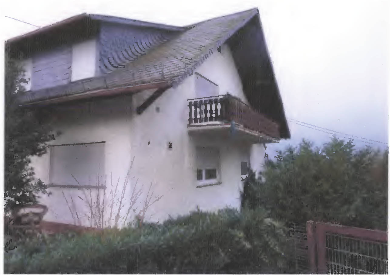 Einfamilienhaus, freistehendes, eingeschossiges, unterkellertes in Albert-Weinand-Straße 5, 55469 Mutterschied - Bild 2