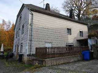 Einfamilienhaus, mit einer Remise/Garage bebaute Grundstücke in Irsentalstraße 5, 54689 Irrhausen - Bild 5