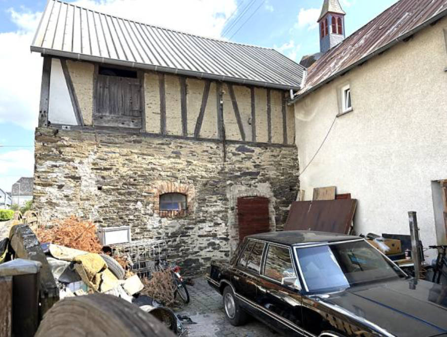 Einfamilienhaus in Hauptstraße 35, 56761 Gamlen