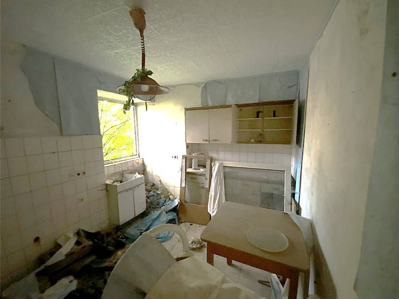 Ruine in Koblenzer Straße 31, 56826 Lutzerath- OT- Driesch - Bild 2