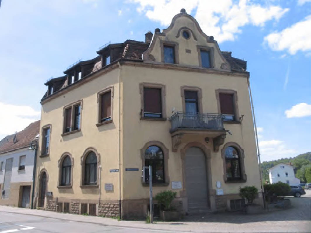 Fünfzimmerwohnung und mehr in Pirmasenser Str. 2, 66987 Thaleischweiler-Fröschen - Bild 4