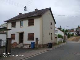Einfamilienhaus, Garage in Alsenborner Straße 40, 67680 Neuhemsbach