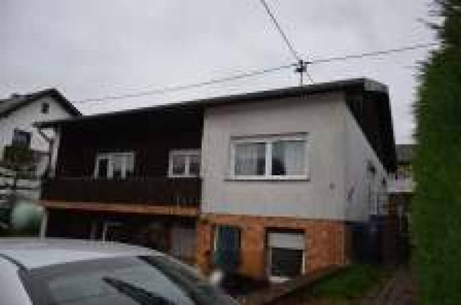 Grundstück bebaut mit Einfamilienhaus mit Einliegerwohnung in Kortenstraße  4, 66822 Lebach, Dörsdorf - Bild 3