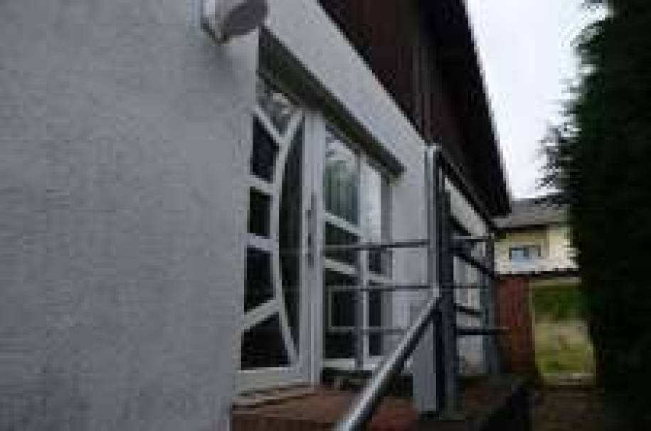 Grundstück bebaut mit Einfamilienhaus mit Einliegerwohnung in Kortenstraße  4, 66822 Lebach, Dörsdorf - Bild 4