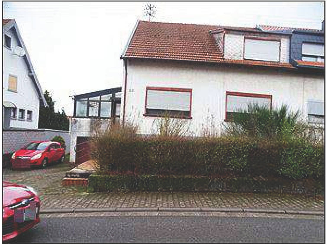 Einfamilienhaus in Mainzweilerstraße 60, 66564 Ottweiler