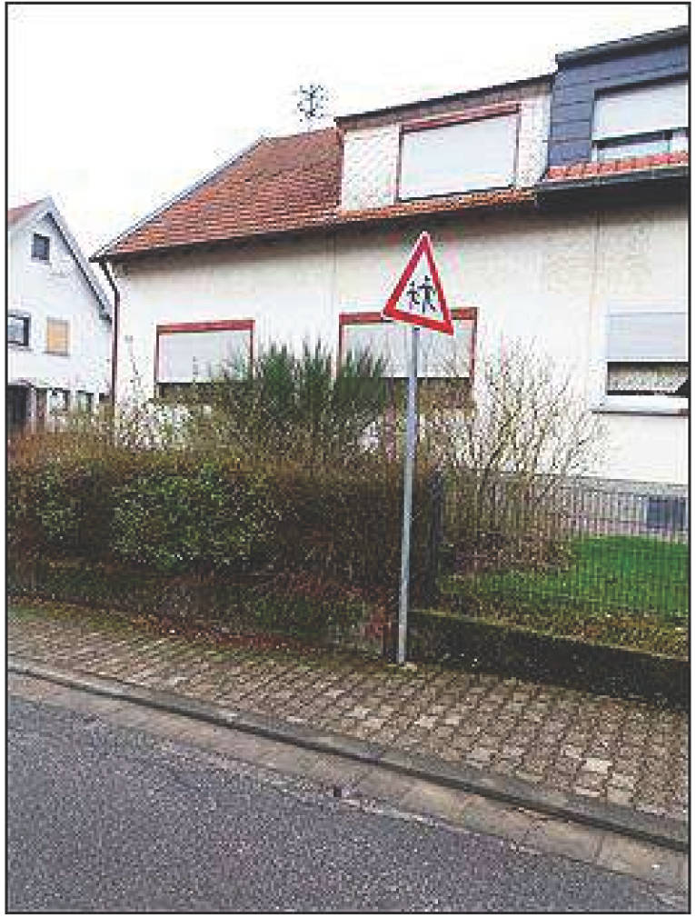 Einfamilienhaus in Mainzweilerstraße 60, 66564 Ottweiler - Bild 2