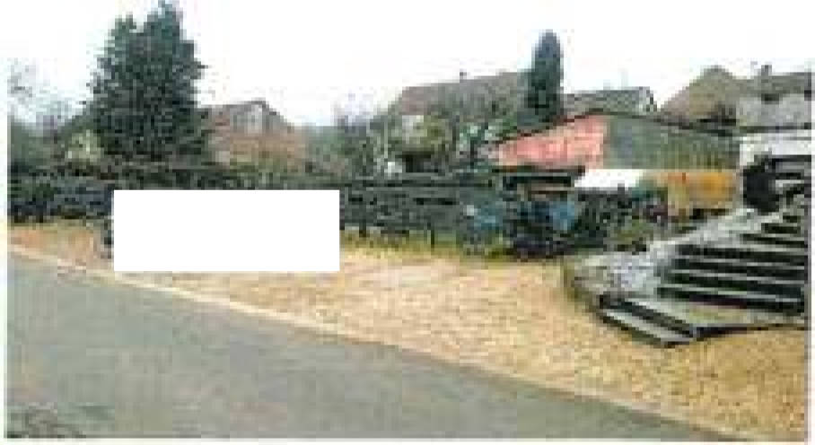 Einseitig angaubtes Dreifamilienhaus in Wahlener 68, 66679 Losheim am See, Wahlen - Bild 2