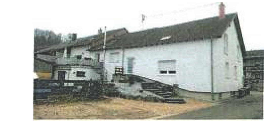 Einseitig angaubtes Dreifamilienhaus in Wahlener 68, 66679 Losheim am See, Wahlen - Bild 3