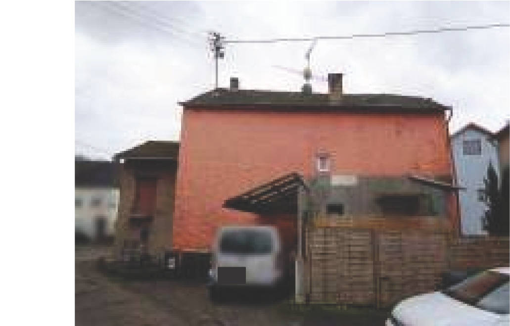 Einfamilienhaus in Marktplatz 1, 66706 Perl, Nennig - Bild 5