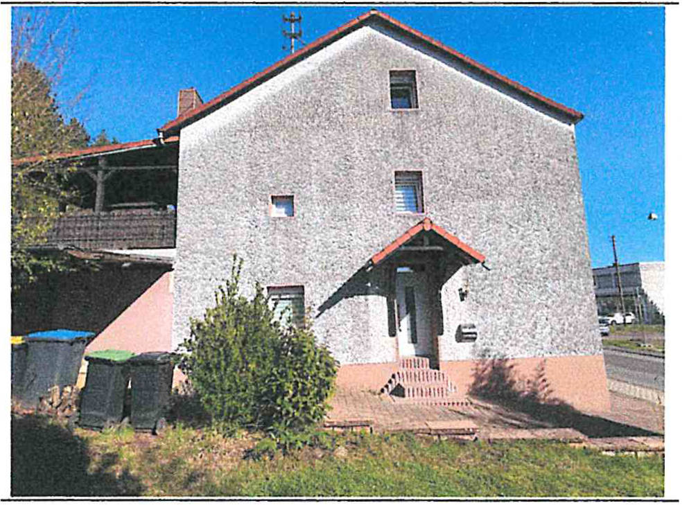 Einfamilienhaus in Haustadter-Tal-Str. 103, 66701 Beckingen, Haustadt