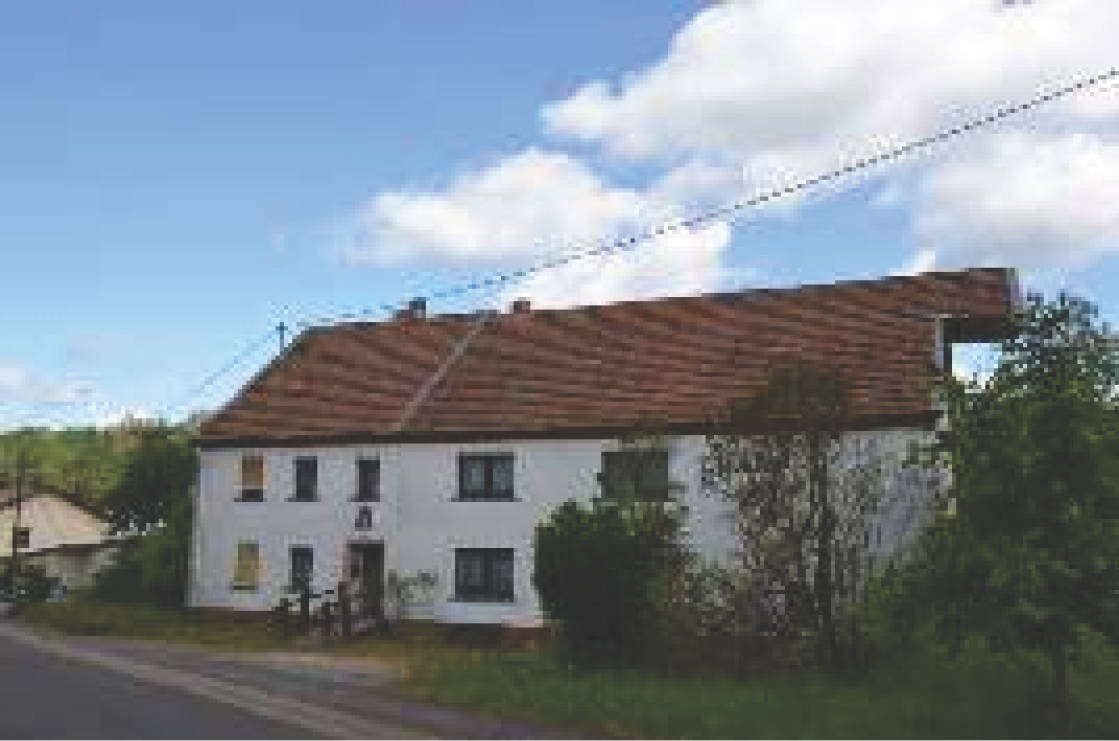 Einfamilienhaus mit Scheune und 14 Grundstücken in Im Mauergarten 11, 66625 Nohfelden, Eckelhausen