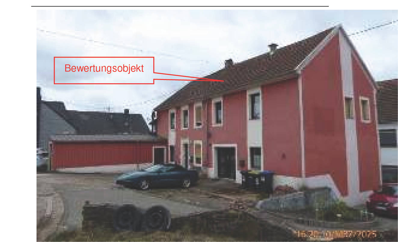 Zweifamilienhaus in Zum Kammergarten 1, 66687 Wadern- Löstertal - Bild 2