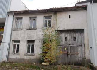 Grundstück bebaut mit abrissreifem Einfamilienhaus mit Scheunenteil und Anbau in Pfarrgasse 6, 66822 Lebach