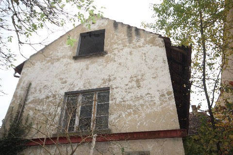 Grundstück bebaut mit abrissreifem Einfamilienhaus mit Scheunenteil und Anbau in Pfarrgasse 6, 66822 Lebach - Bild 5