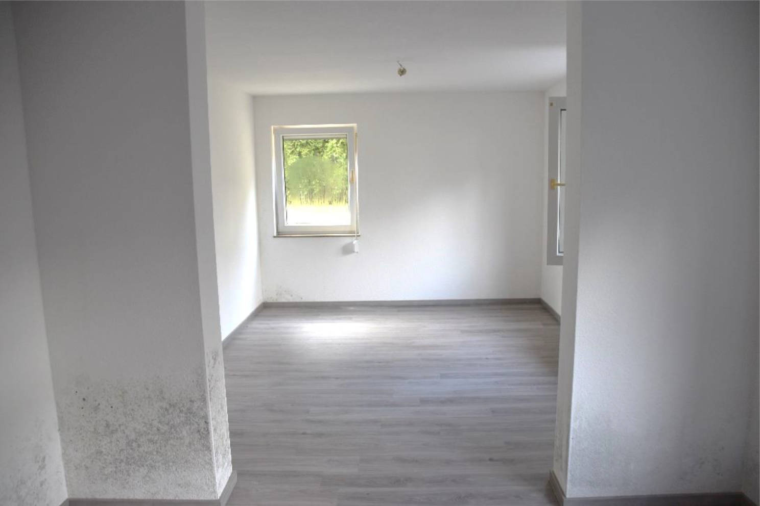 Eigentumswohnung (1 bis 2 Zimmer), Kfz-Stellplatz in Plantagenstraße  4, 08371 Glauchau - Bild 2