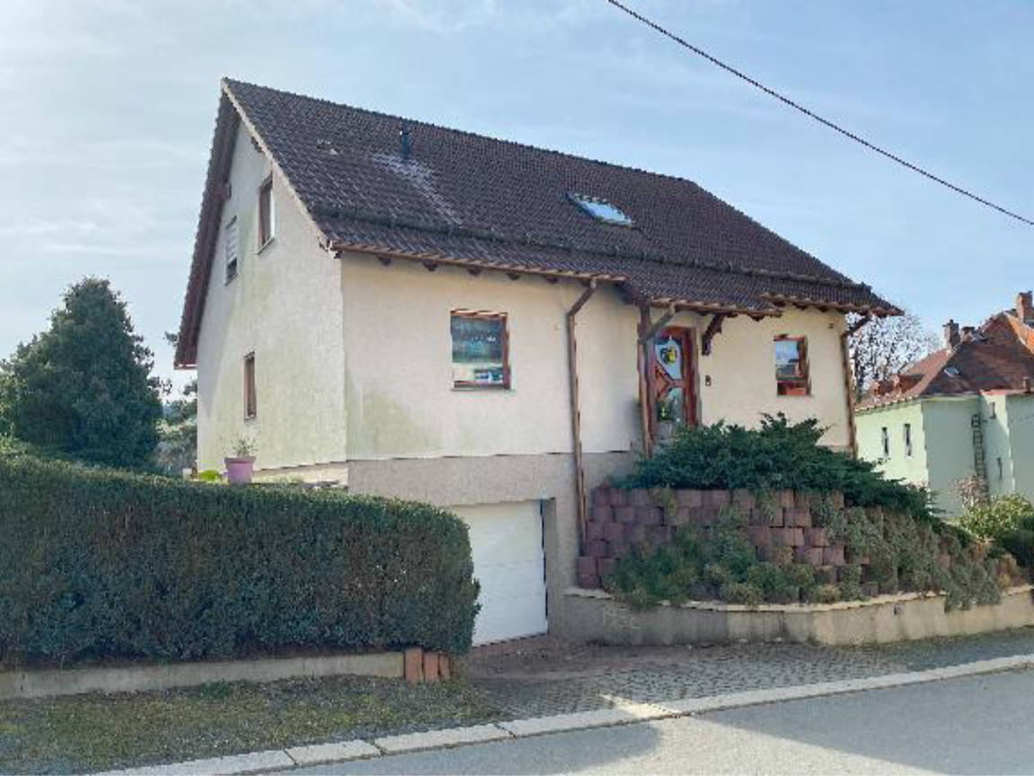 sachsen 0003K0143-2023 Apian-Bennewitz-Straße  8, 08258 Markneukirchen
