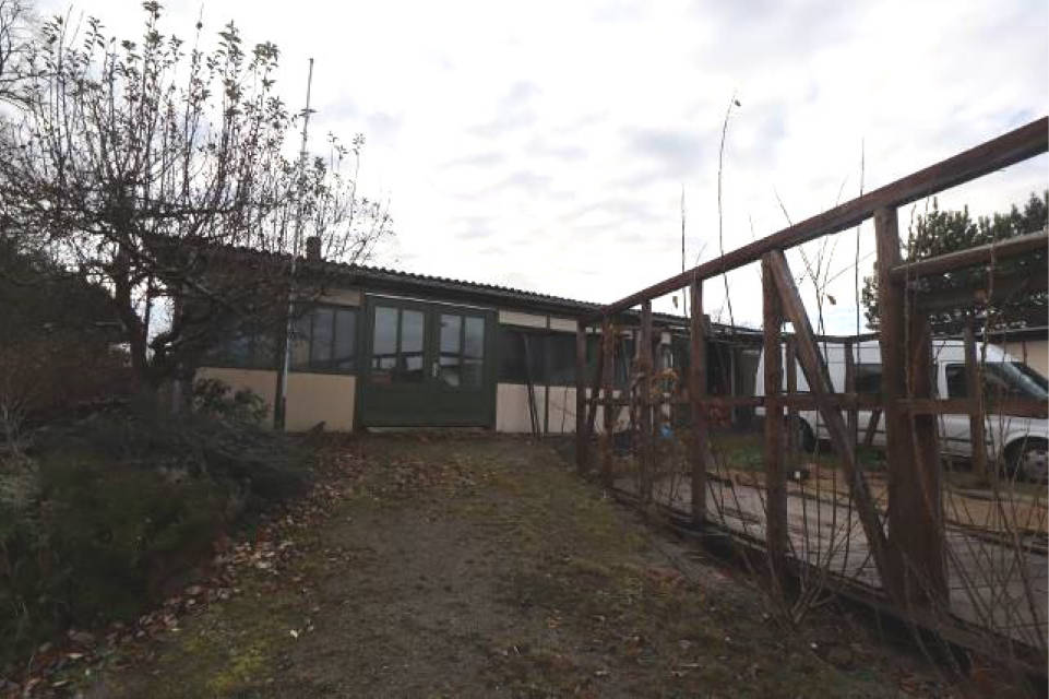 Wohnhaus und Gebäude ehemals Tischlerei in Ring 33+31, 01877 Demitz-Thumitz, OT Medewitz