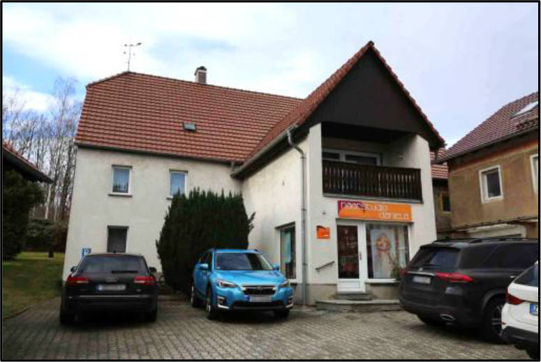 Wohn-/Geschäftshaus in Löbauer Straße 14, 02708 Löbau, Kittlitz