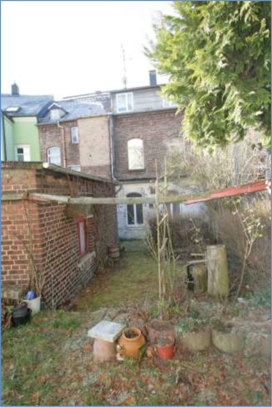 Reihenhaus, Nebengebäude (Schuppen) als Abrissobjekt in Ernst-Thälmann-Straße 25, 08499 Mylau - Bild 2