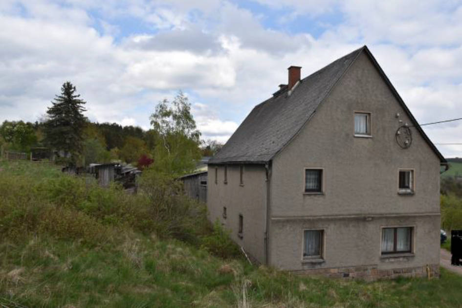 Einfamilienhaus, land- und forstwirtschaftlich genutztes Grundstück in Culitzscher Straße  13, 08144 Hirschfeld, Niedercrinitz - Bild 2