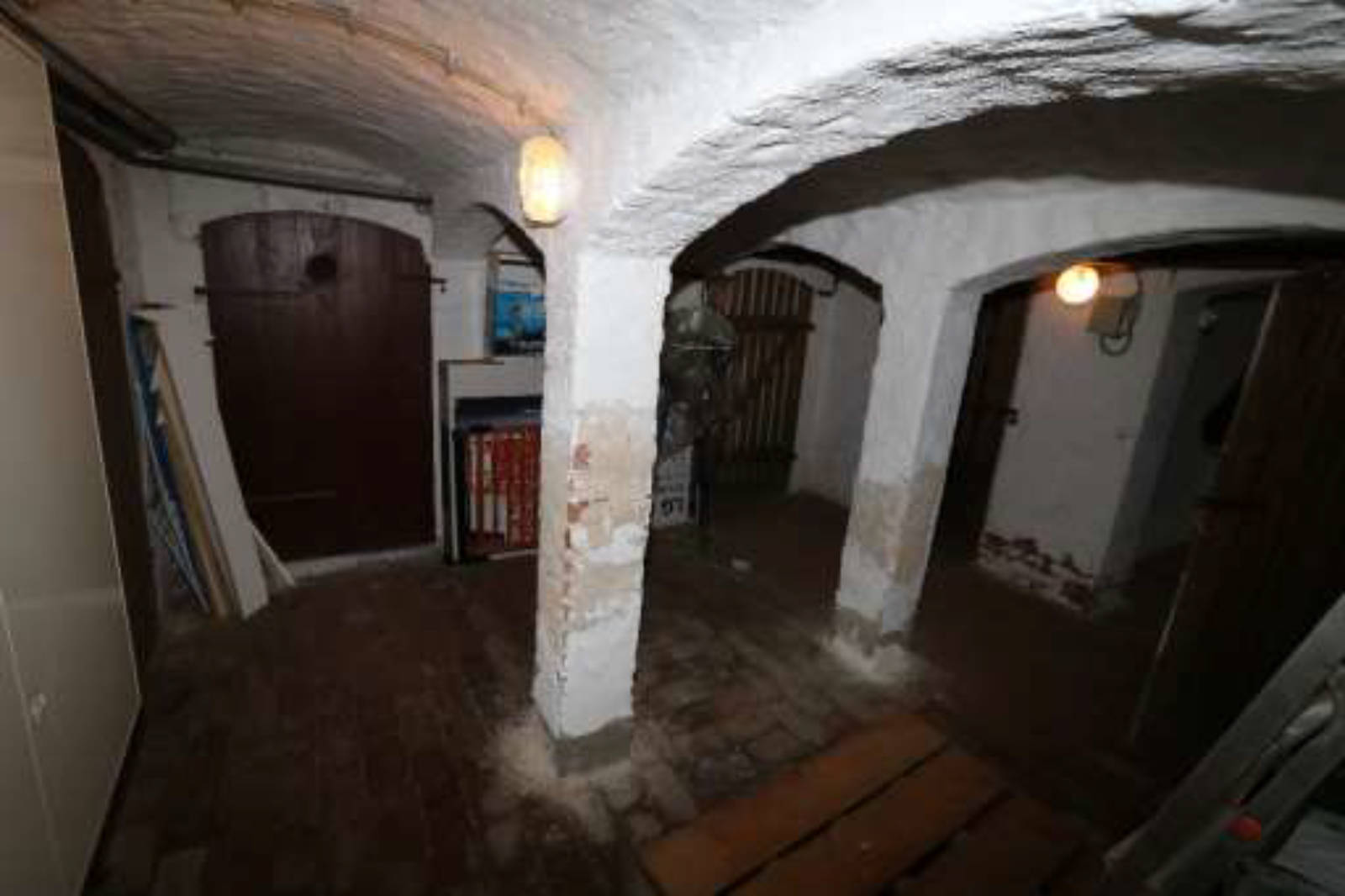 sachsen 0011 K 0186/2023 Leubnitzer Schillerstraße  3, 08412 Werdau, Leubnitz 12