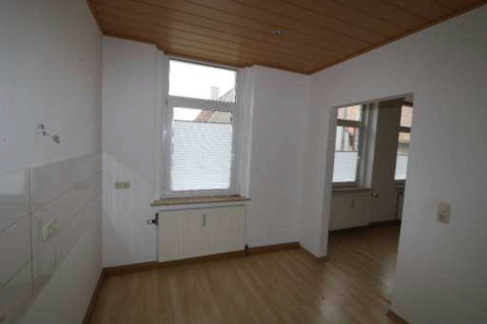 sachsen 0011 K 0186/2023 Leubnitzer Schillerstraße  3, 08412 Werdau, Leubnitz 9