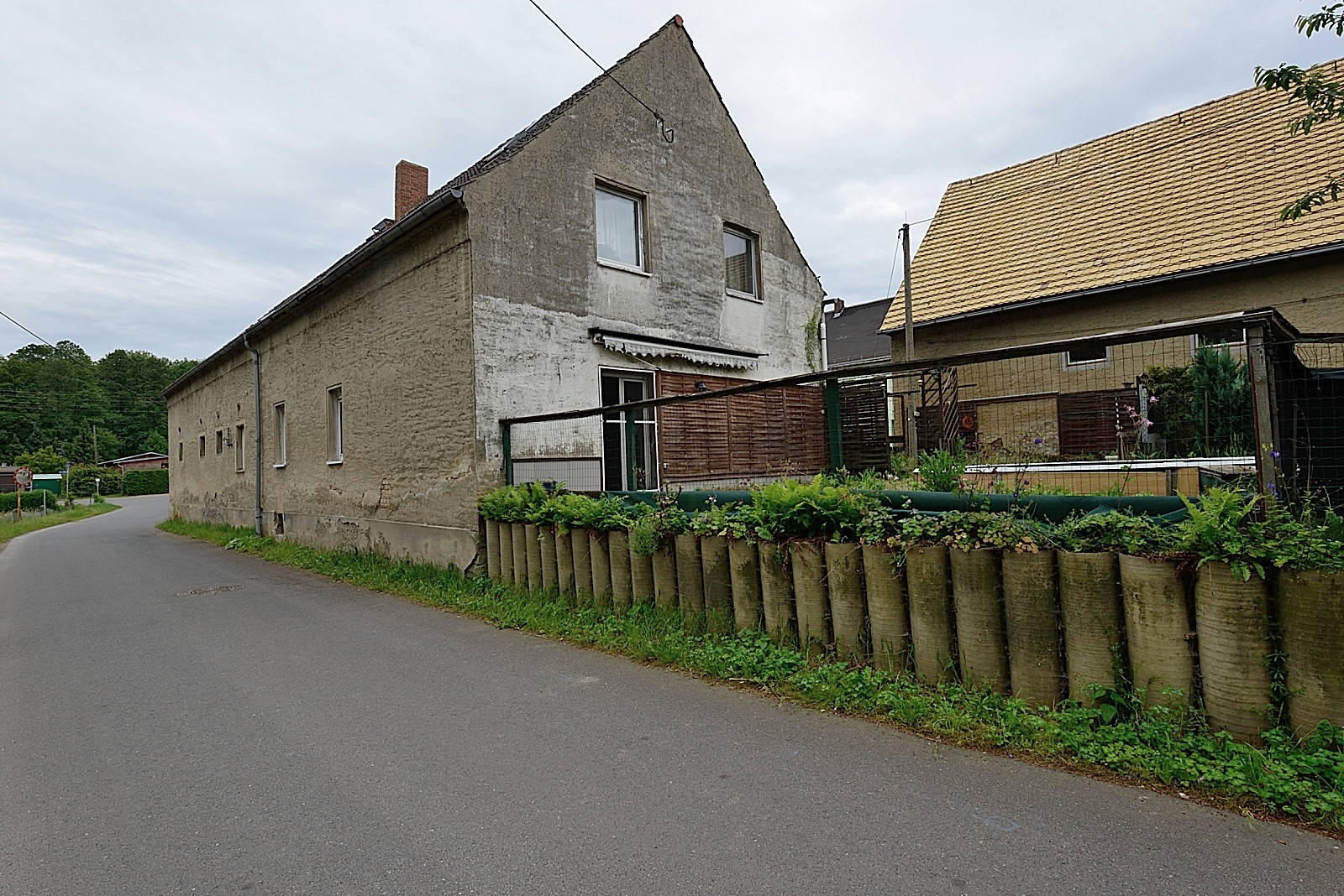 Zweifamilienhaus in Zum Stausee  18, 04749 Jahnatal, Baderitz