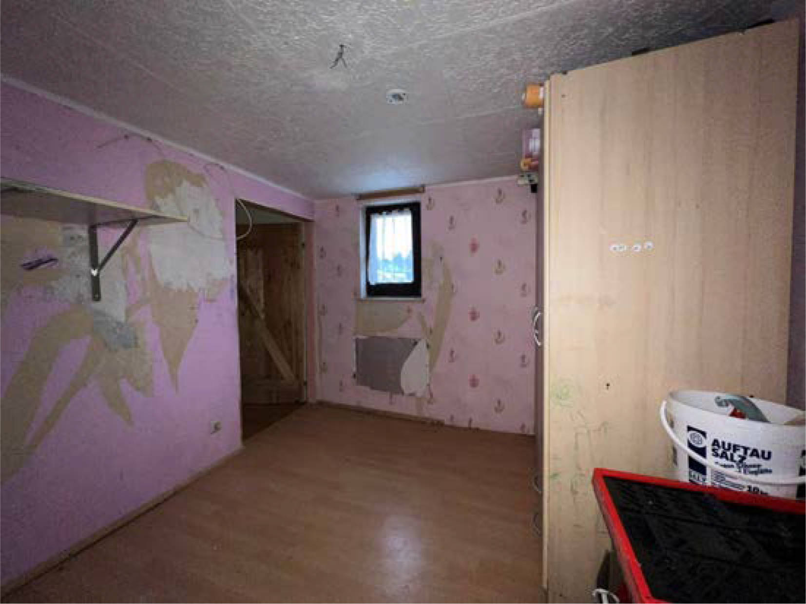 sachsen 0023 K 0156/2022 Am Schanzenbach  28, 04746 Hartha 11