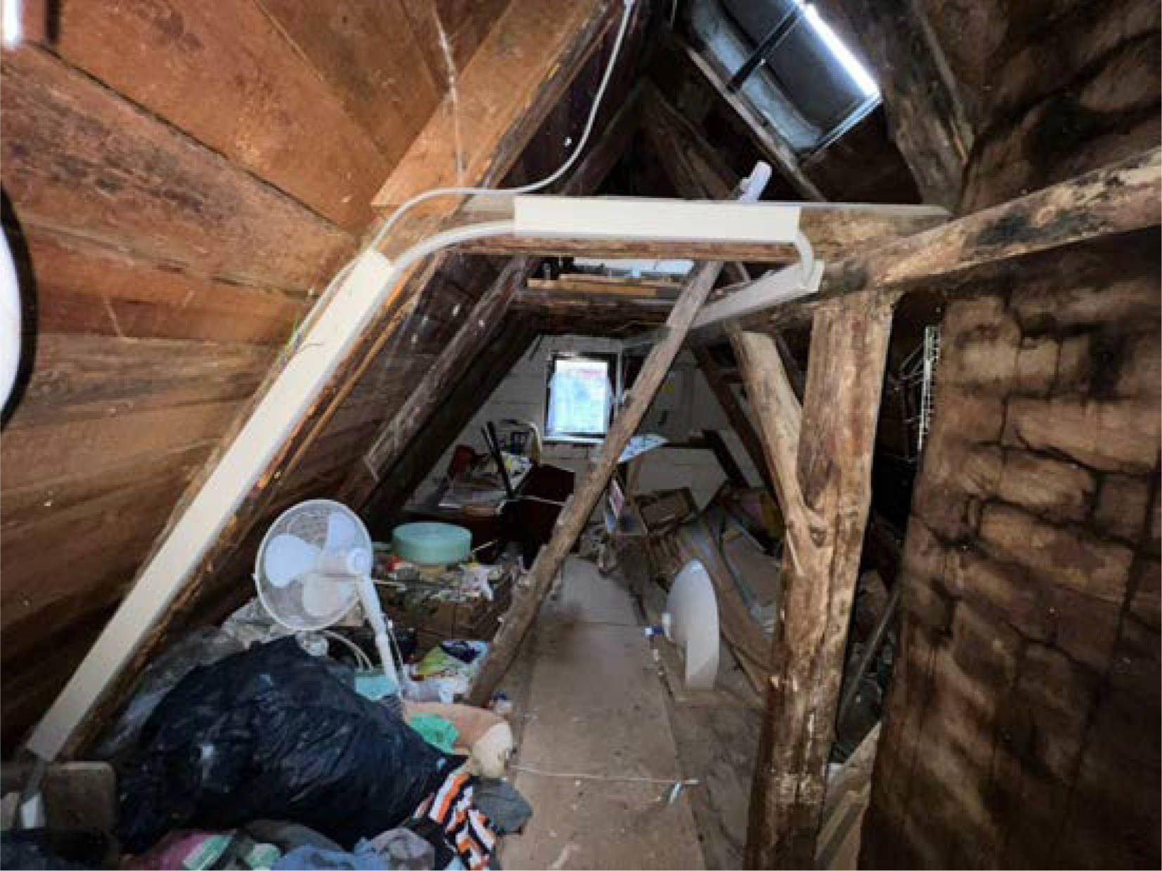 sachsen 0023 K 0156/2022 Am Schanzenbach  28, 04746 Hartha 18