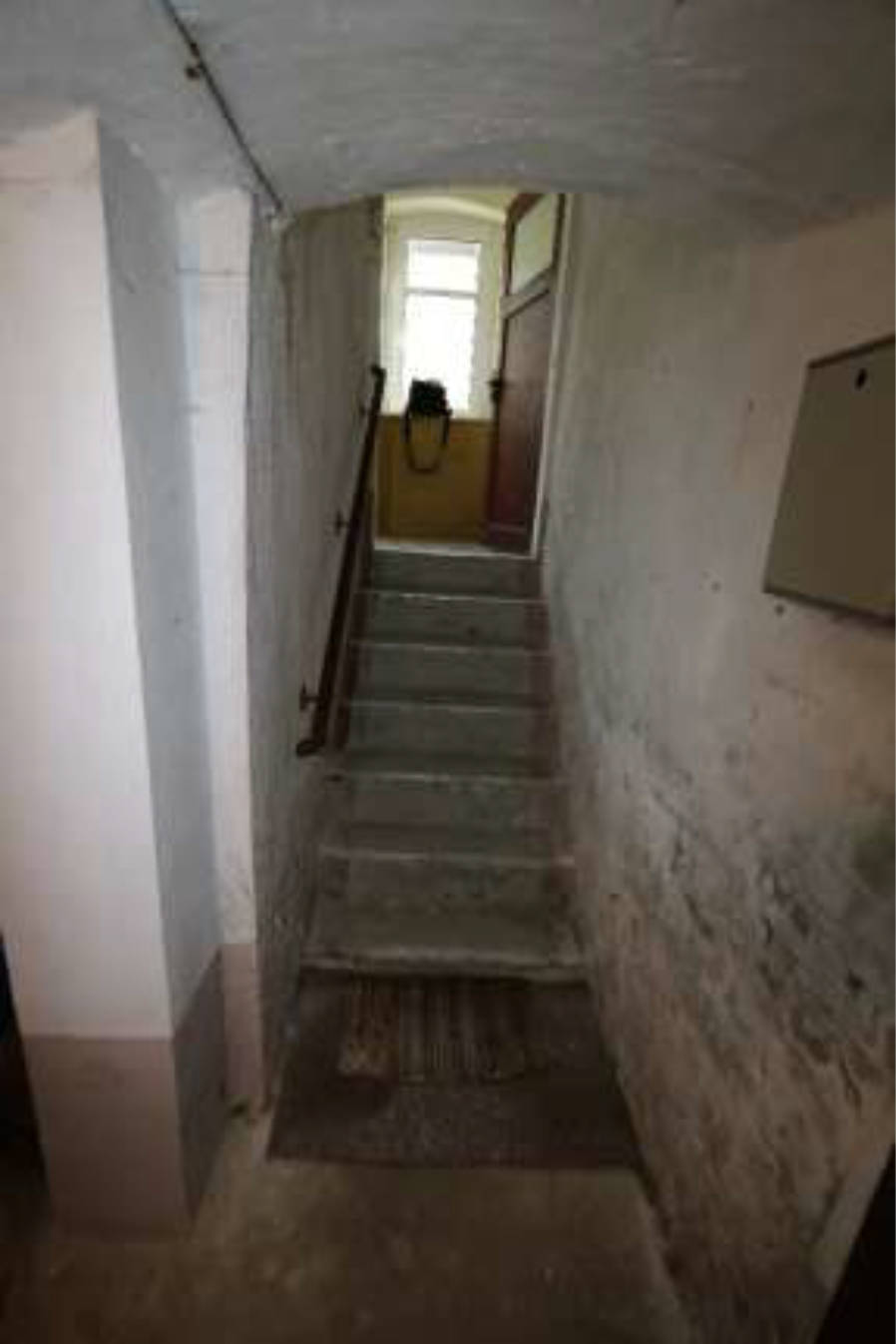 Mehrfamilienhaus in Richard-Meinig-Straße 4, 09249 Taura - Bild 2