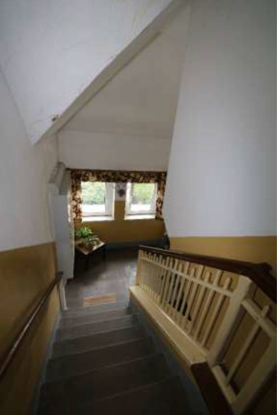 Mehrfamilienhaus in Richard-Meinig-Straße 4, 09249 Taura - Bild 3