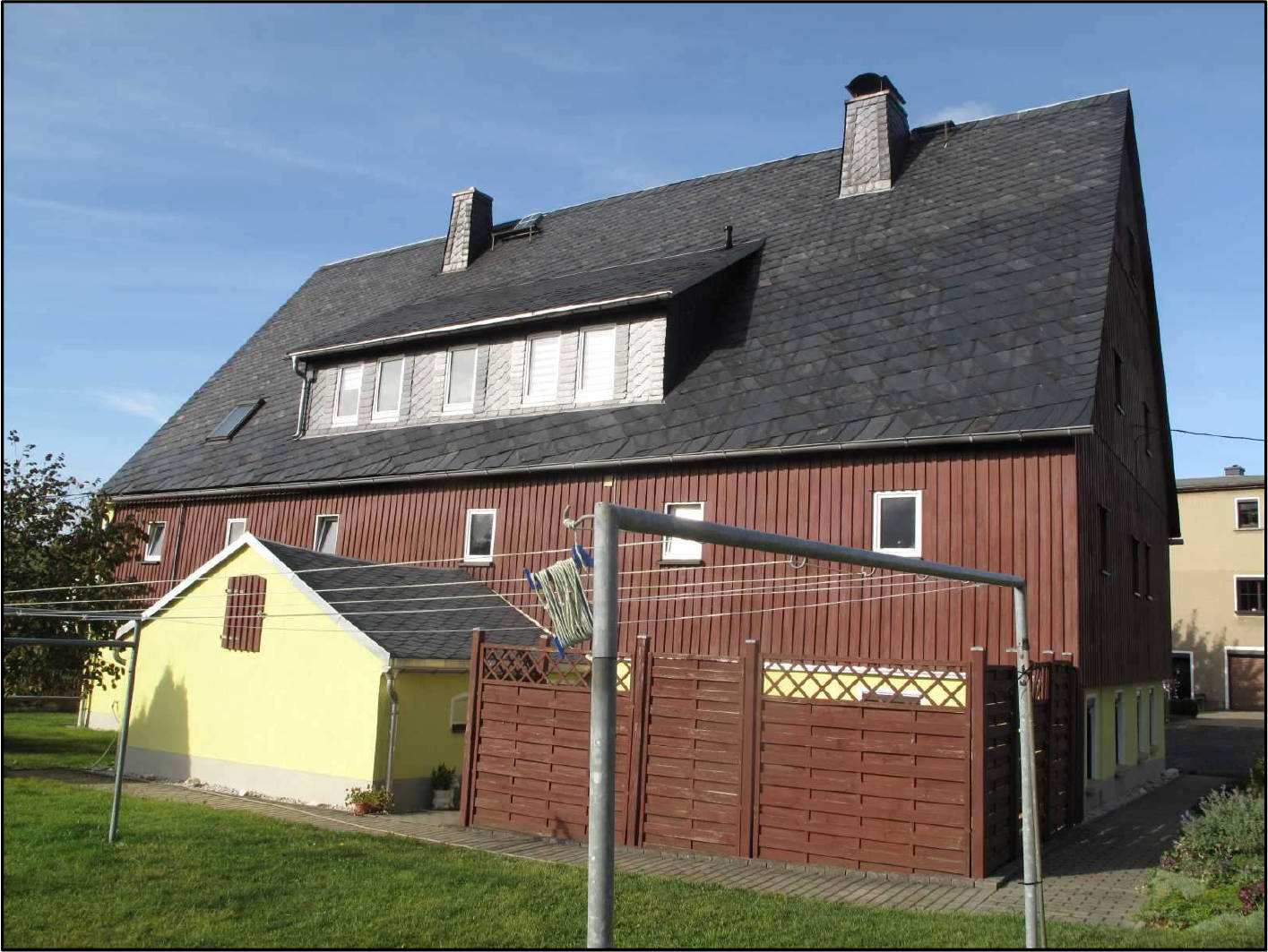 Eigentumswohnung (3 bis 4 Zimmer) in Hauptstraße  56, 09618 Großh