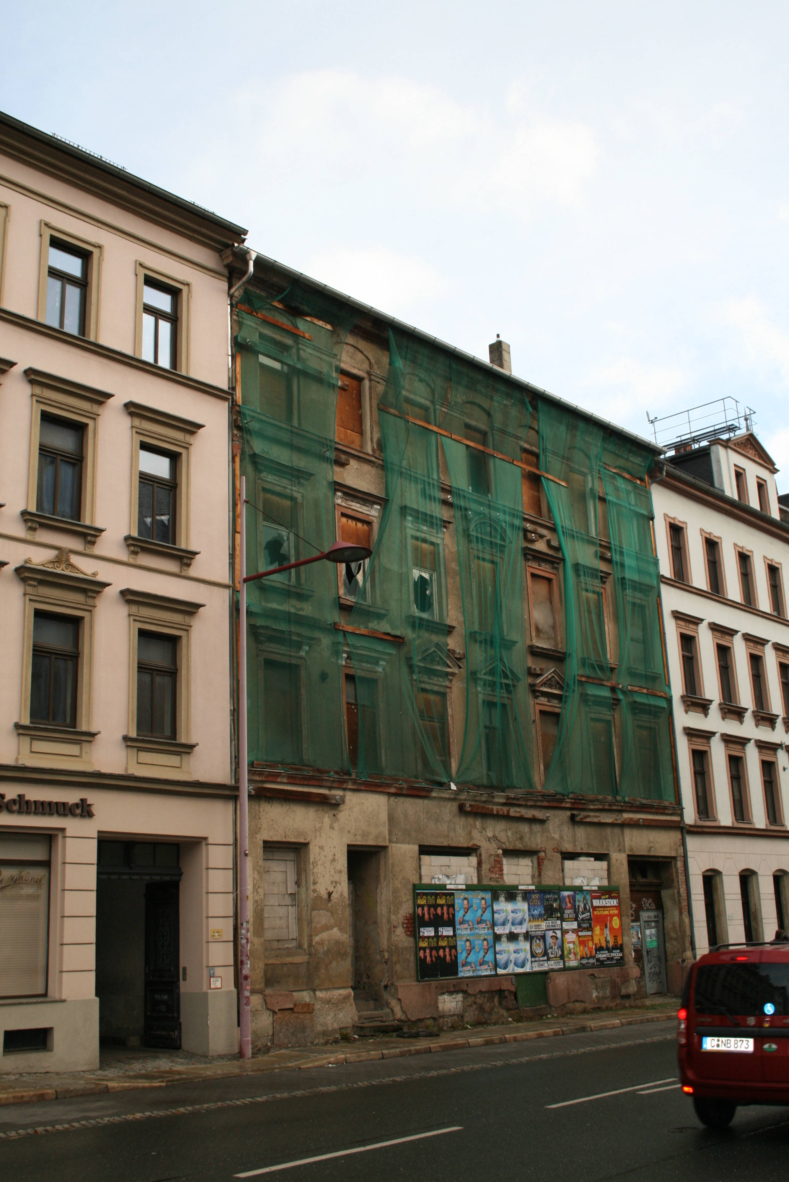 Wohn-/Geschäftshaus in Limbacher Straße  12, 09111 Chemnitz - Bild 2