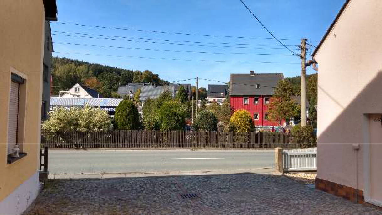 Zweifamilienhaus in Annaberger Straße 15, 09419 Thum - Bild 2