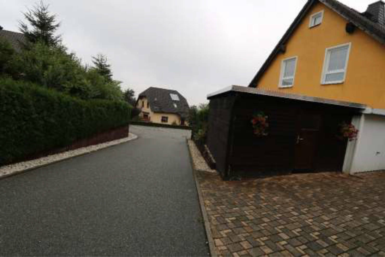 Zweifamilienhaus in Steinberg Straße 1, 08289 Schneeberg