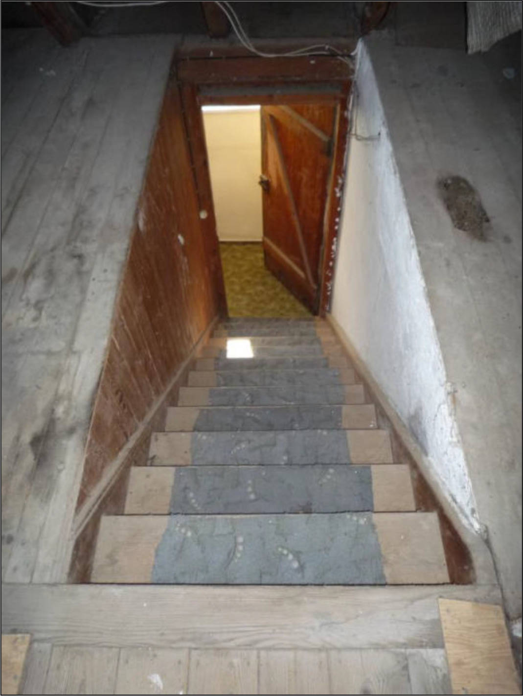 sachsen 0511 K 0041/2022 Bloßwitzer Straße 10, 01594 Riesa 18