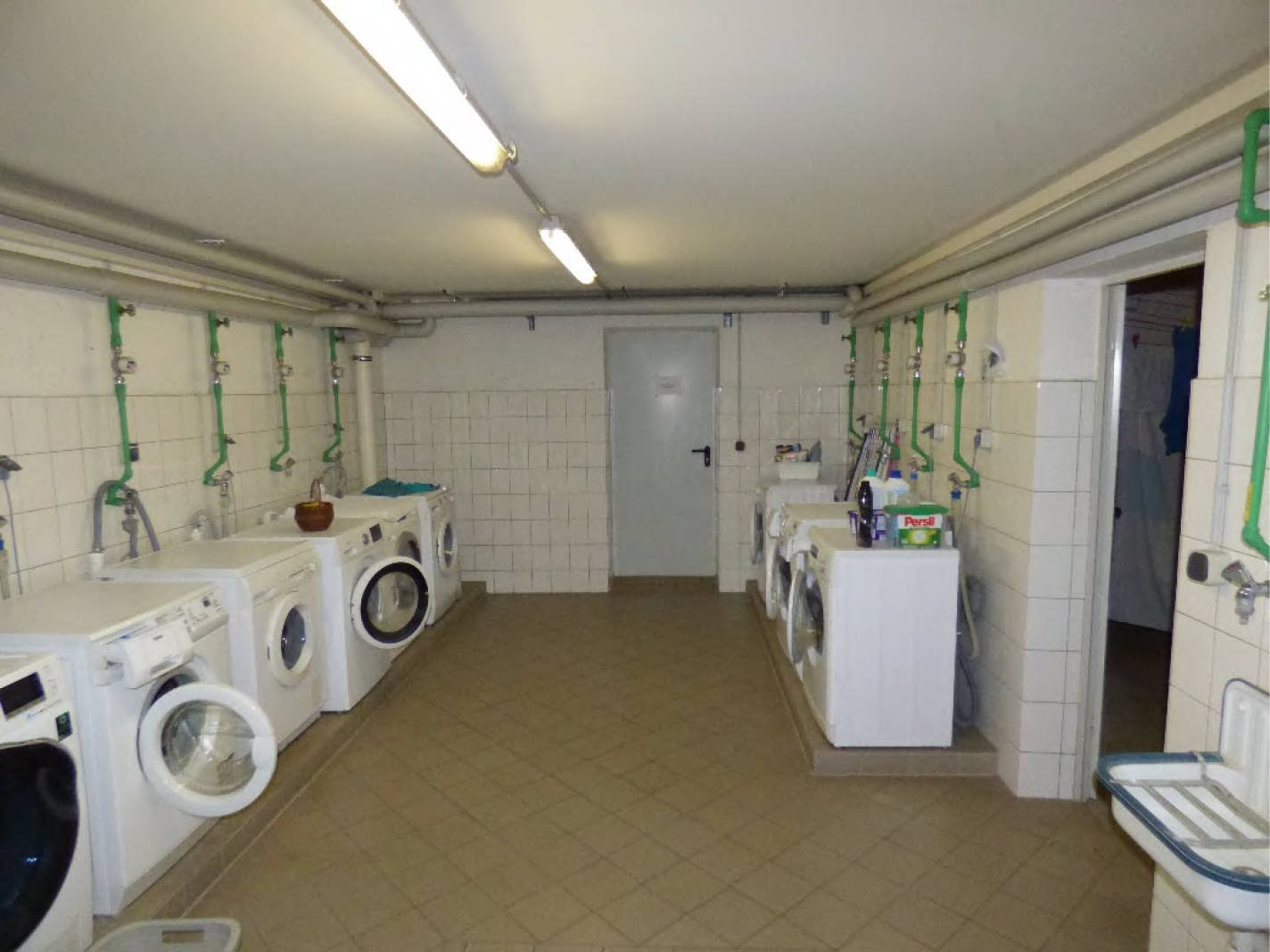 sachsen 0511K0043-2021 Winzerstraße 5, 01326 Dresden 8