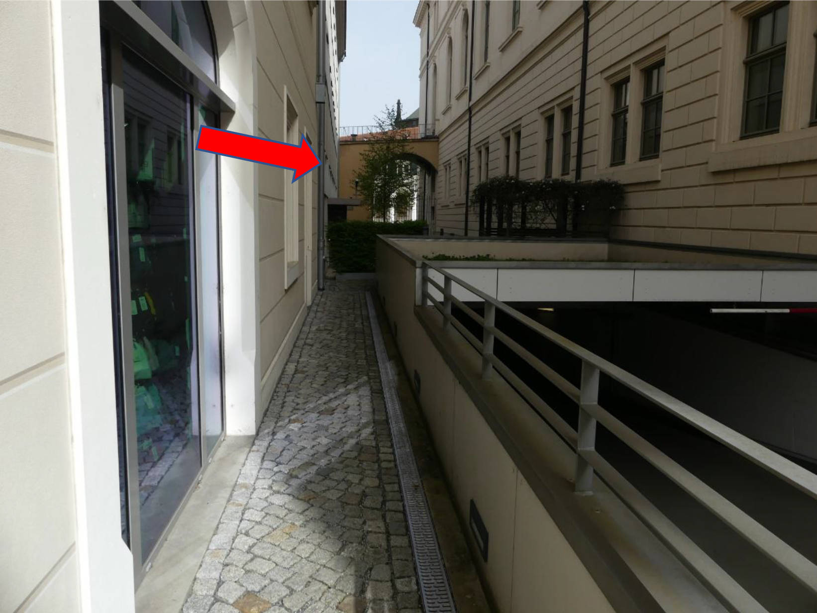 Eigentumswohnung (3 bis 4 Zimmer) in Jüdenhof 1, 01067 Dresden - Bild 4