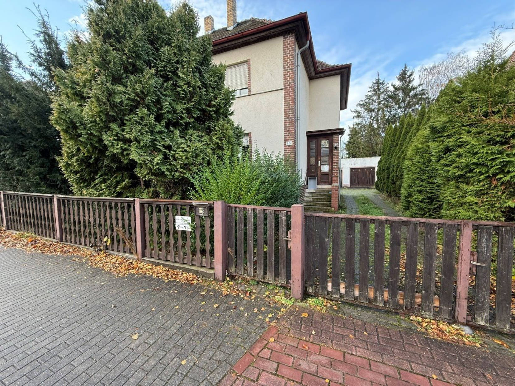Besonderes Objekt in Hauptstraße 95, 04564 Böhlen - Bild 2